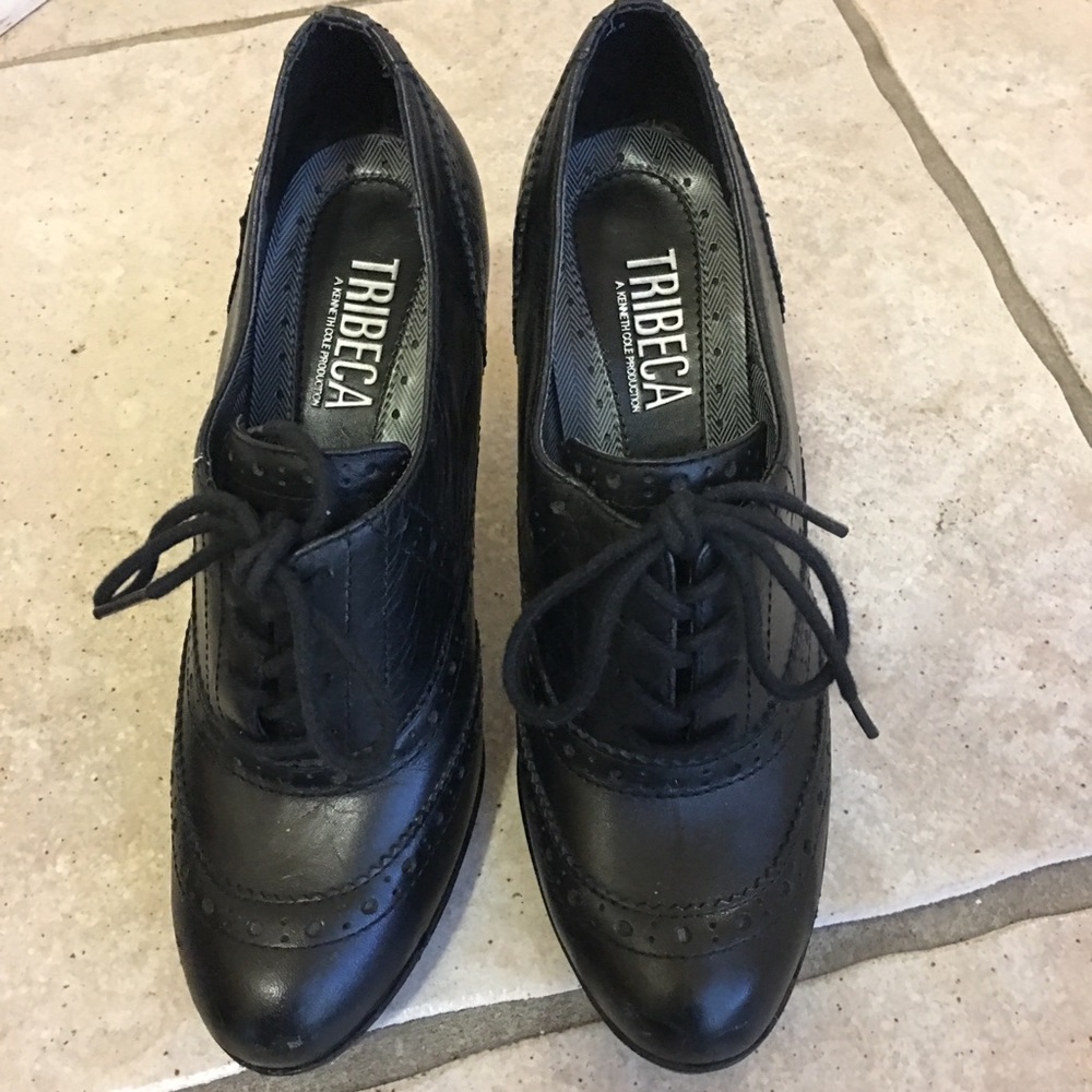 Kenneth Cole leather oxford size 6
